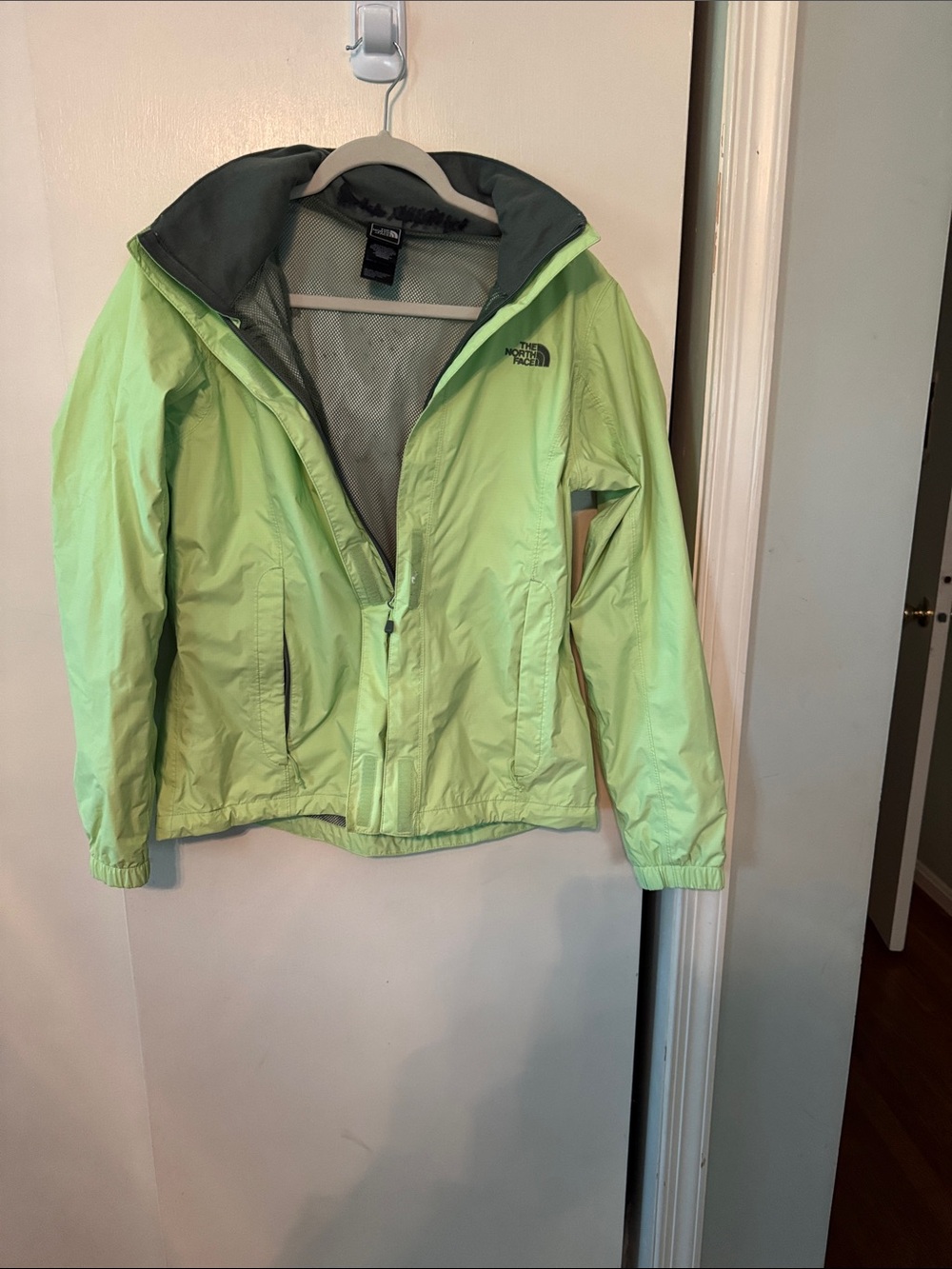 Women The North Face light, green Rain Jacket Size M